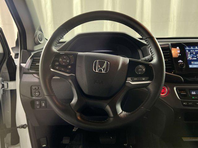 used 2022 Honda Pilot car, priced at $29,000