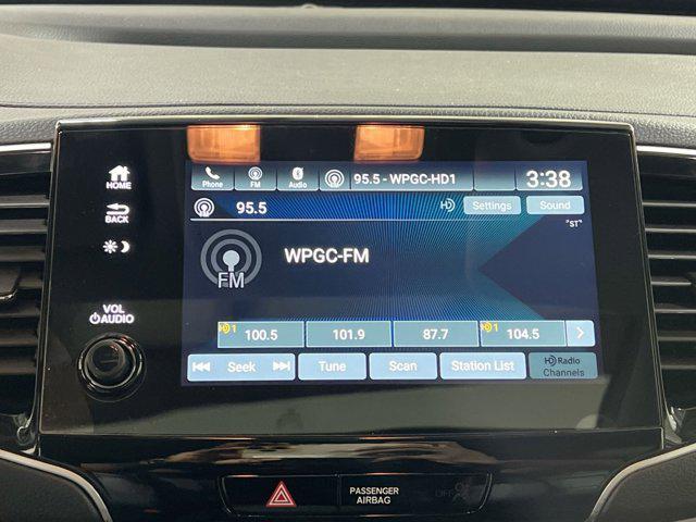 used 2022 Honda Pilot car, priced at $29,000