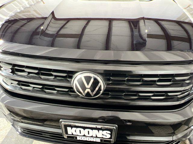 used 2021 Volkswagen Atlas car, priced at $27,500