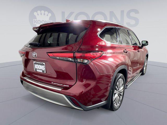 used 2021 Toyota Highlander car, priced at $36,000