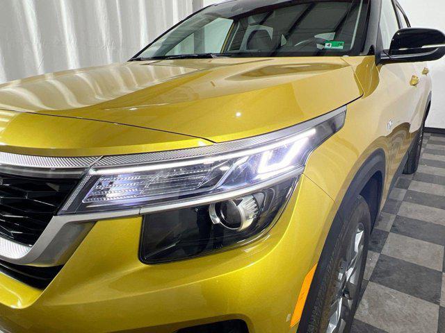 used 2023 Kia Seltos car, priced at $21,000