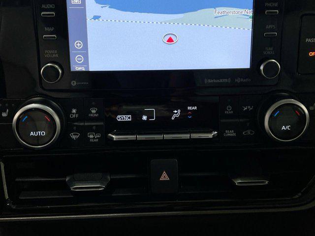 used 2021 Toyota Highlander car, priced at $33,000