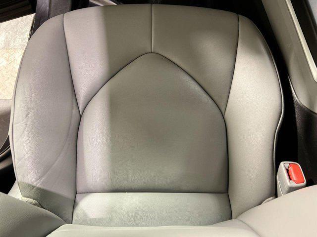 used 2021 Toyota Highlander car, priced at $33,000