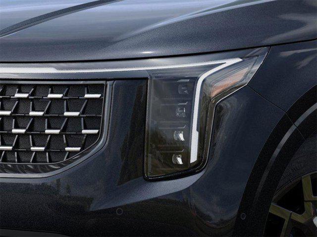 new 2025 Kia Carnival Hybrid car, priced at $52,774