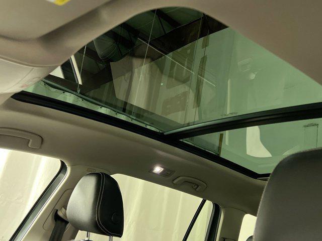 used 2021 Volkswagen Atlas car, priced at $29,000