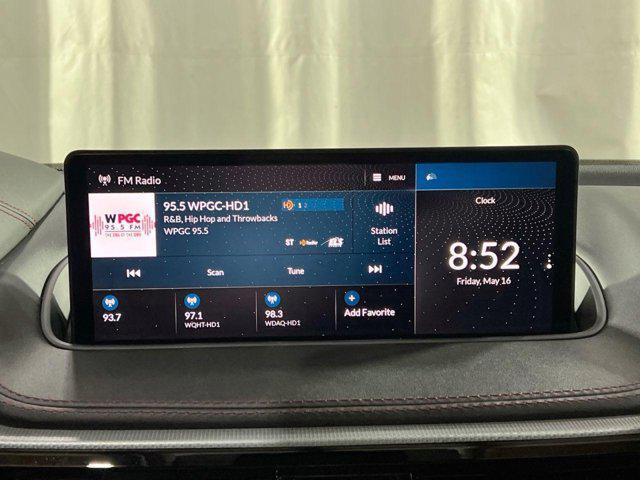 used 2022 Acura MDX car, priced at $39,000