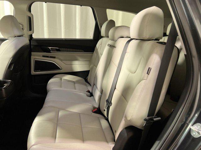 used 2023 Kia Telluride car, priced at $32,000