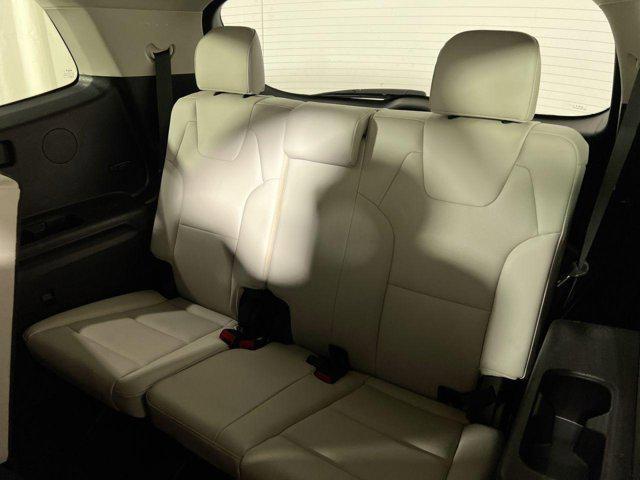 used 2023 Kia Telluride car, priced at $32,000