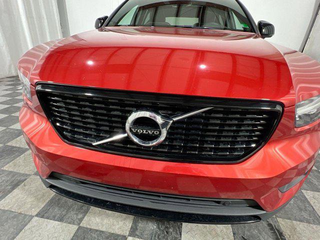 used 2021 Volvo XC40 car, priced at $22,500