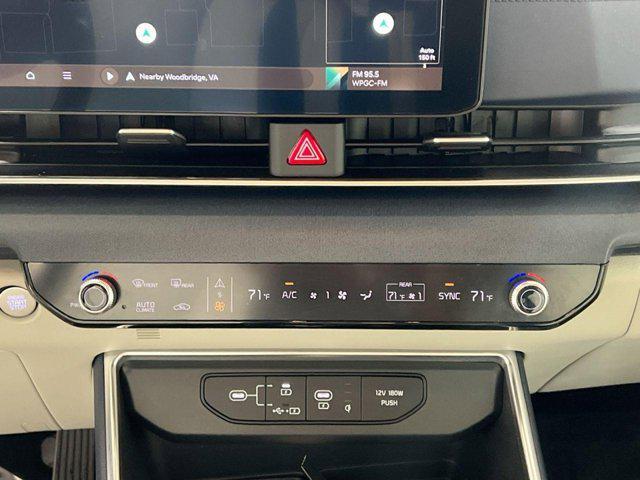 used 2025 Kia Carnival car, priced at $39,000