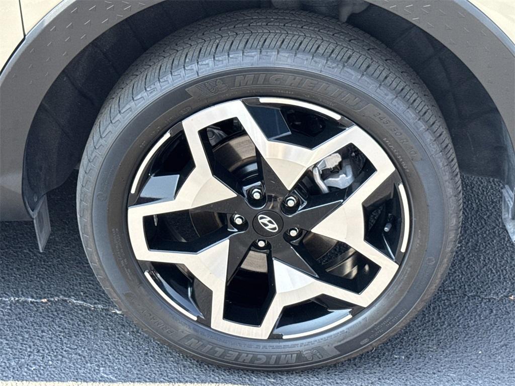 used 2024 Hyundai SANTA CRUZ car, priced at $31,781
