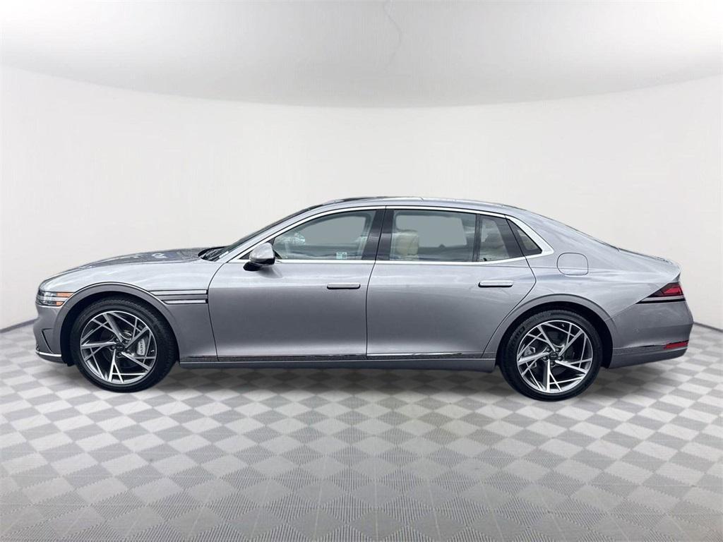 used 2025 Genesis G90 car, priced at $81,694