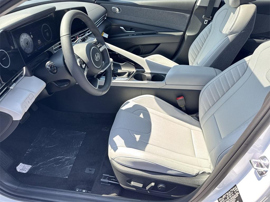 new 2025 Hyundai Elantra car, priced at $27,450