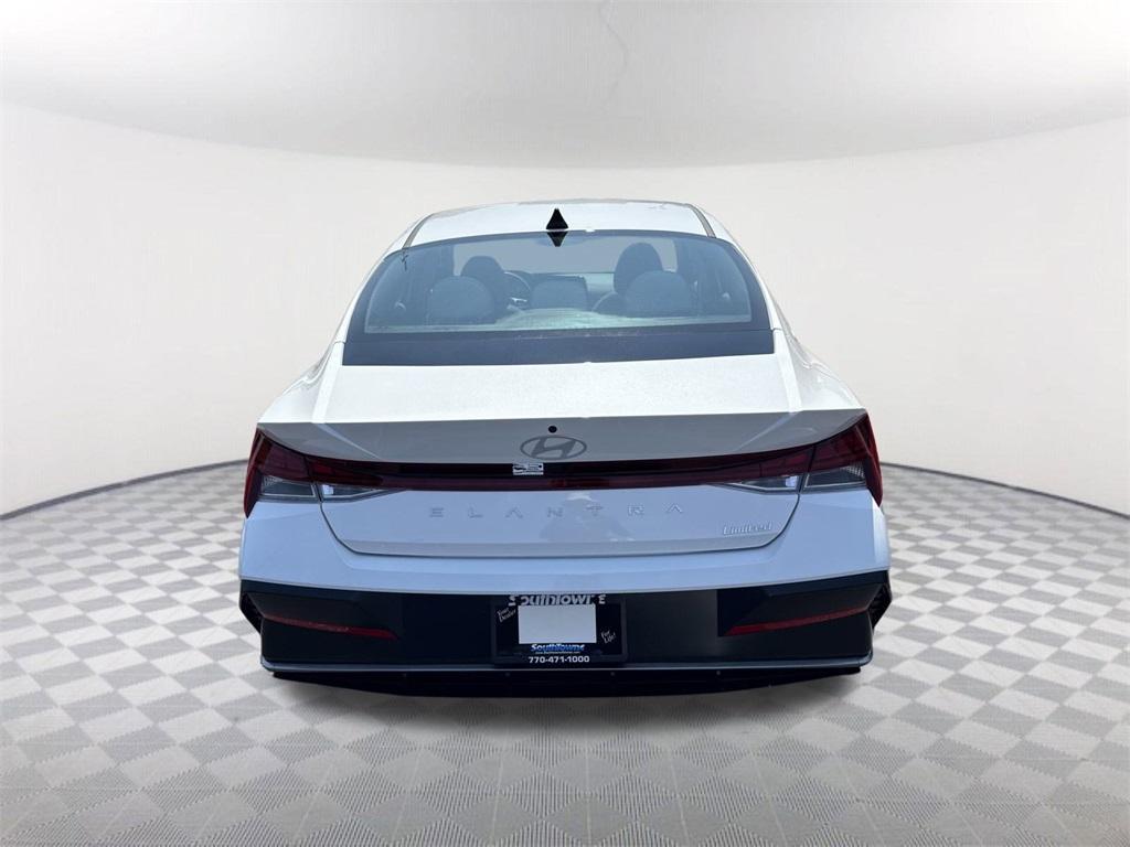 new 2025 Hyundai Elantra car, priced at $27,450