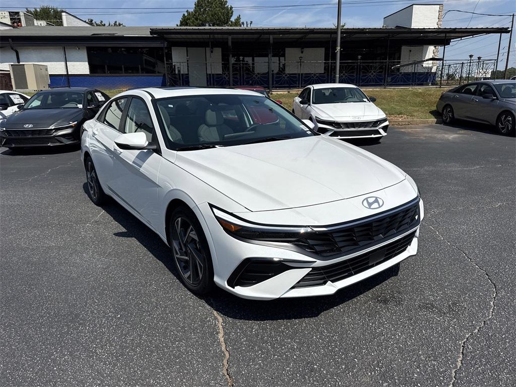new 2025 Hyundai Elantra car, priced at $27,450