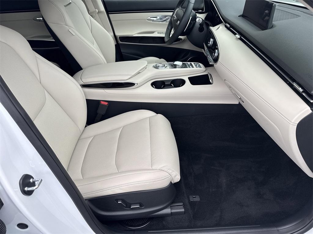 used 2025 Genesis GV70 car, priced at $39,691