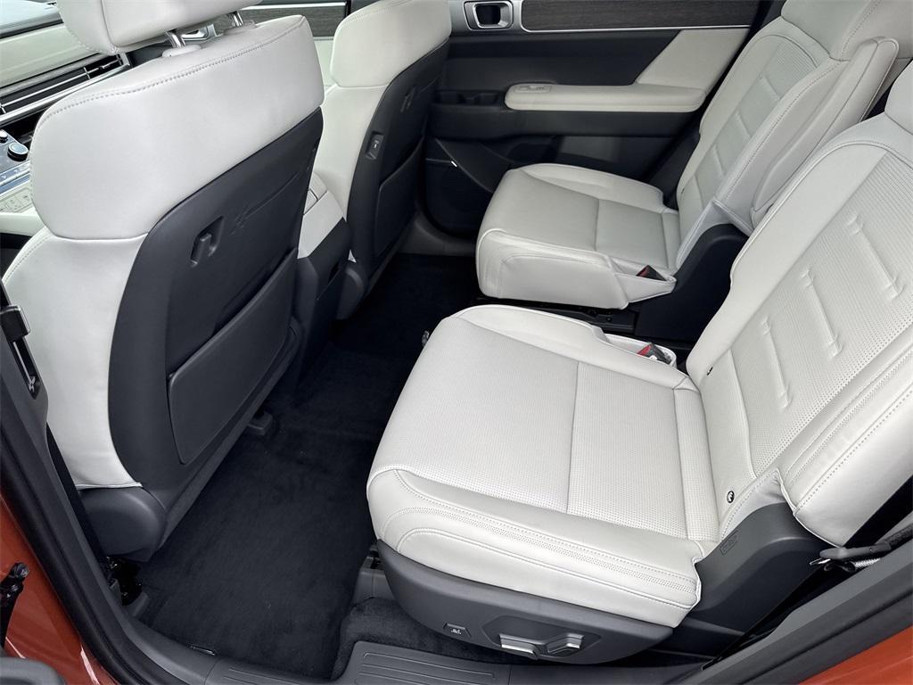 new 2025 Hyundai Santa Fe car, priced at $45,485