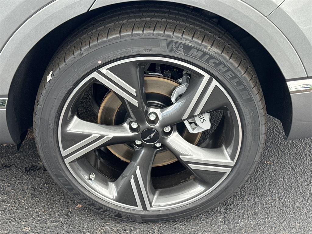 new 2025 Genesis GV80 car, priced at $73,930