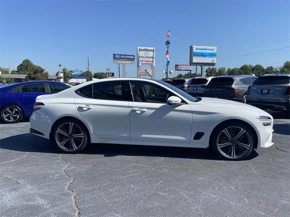 new 2025 Genesis G70 car, priced at $54,917