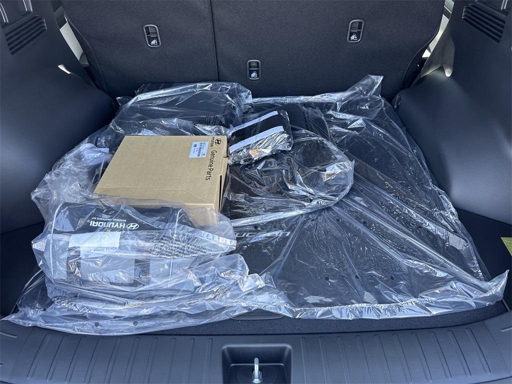 new 2025 Hyundai TUCSON Hybrid car, priced at $34,715