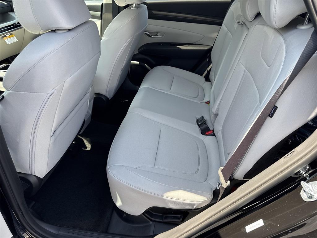 new 2025 Hyundai TUCSON Hybrid car, priced at $34,715