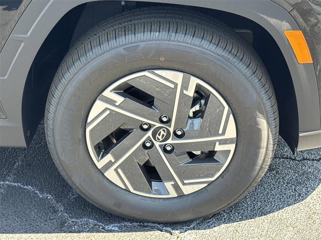 new 2025 Hyundai TUCSON Hybrid car, priced at $34,715