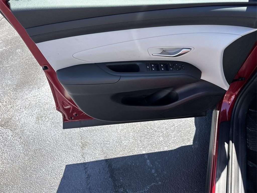 new 2026 Hyundai Tucson car, priced at $33,780