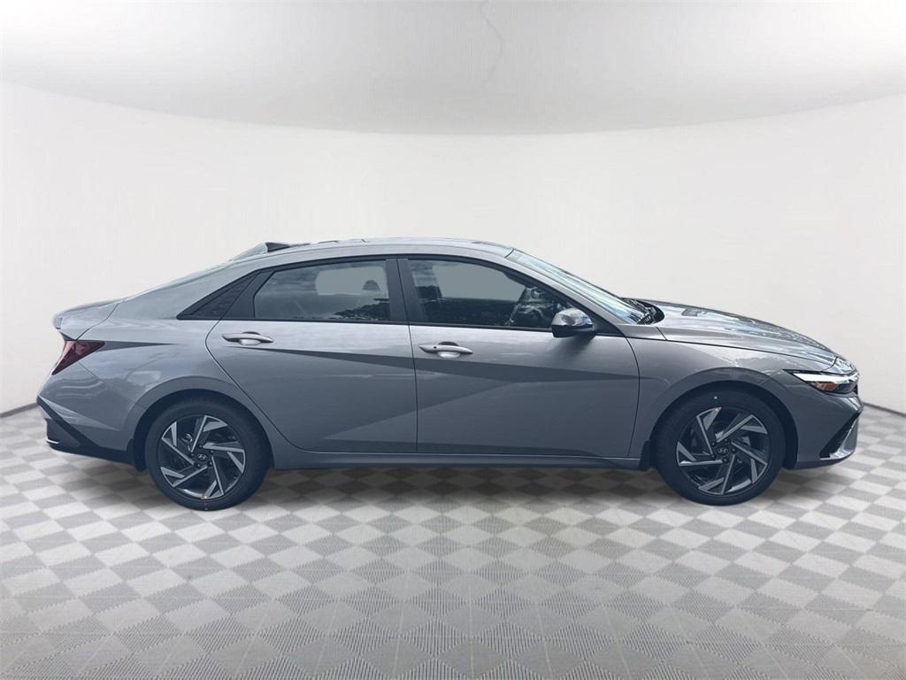 new 2025 Hyundai Elantra car, priced at $23,370