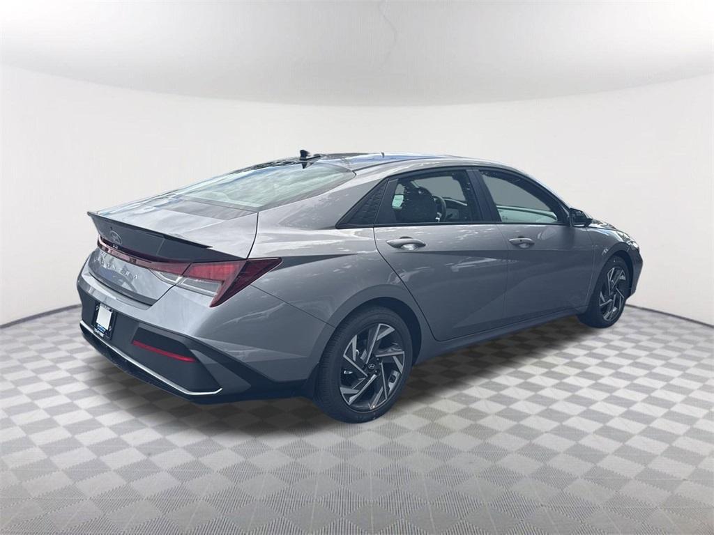 new 2025 Hyundai Elantra car, priced at $23,370