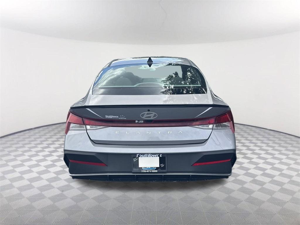 new 2025 Hyundai Elantra car, priced at $23,370