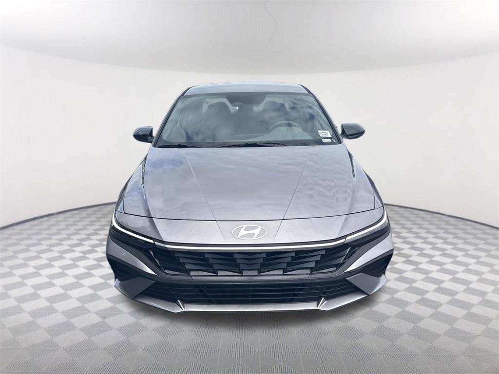 new 2025 Hyundai Elantra car, priced at $23,370