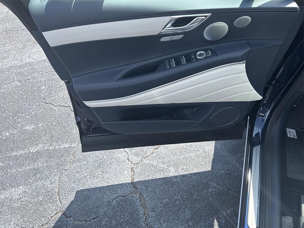 new 2026 Genesis GV80 car, priced at $84,675