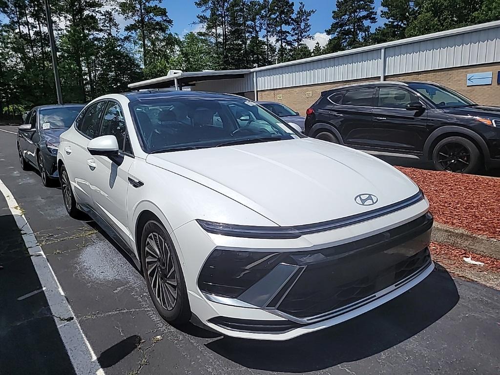 used 2024 Hyundai Sonata Hybrid car, priced at $31,991