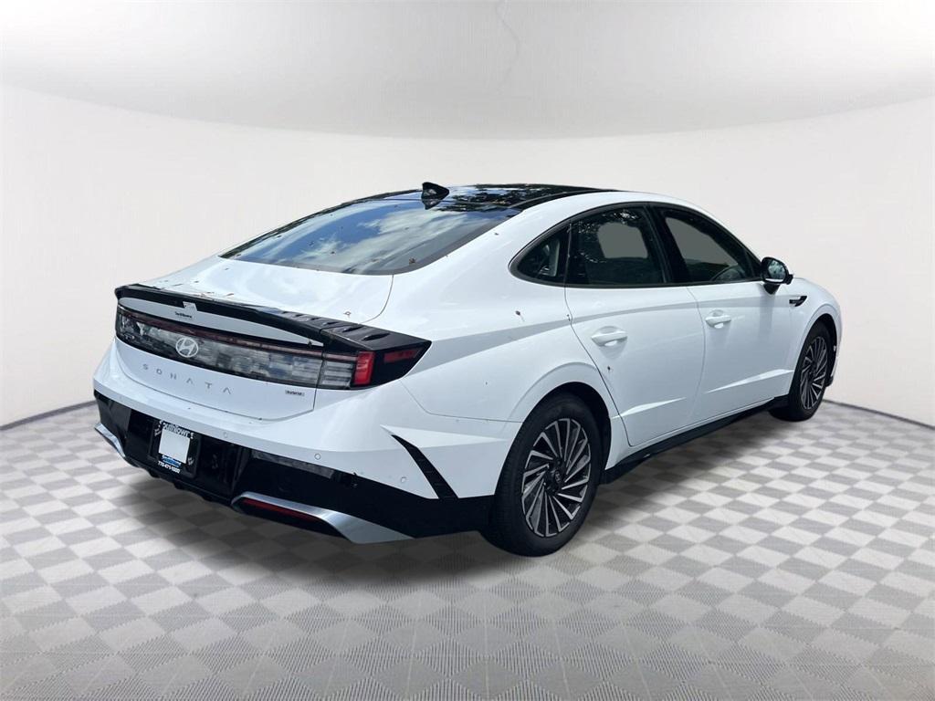 used 2024 Hyundai Sonata Hybrid car, priced at $30,592