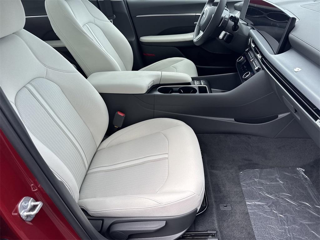 new 2025 Hyundai Sonata car, priced at $31,475