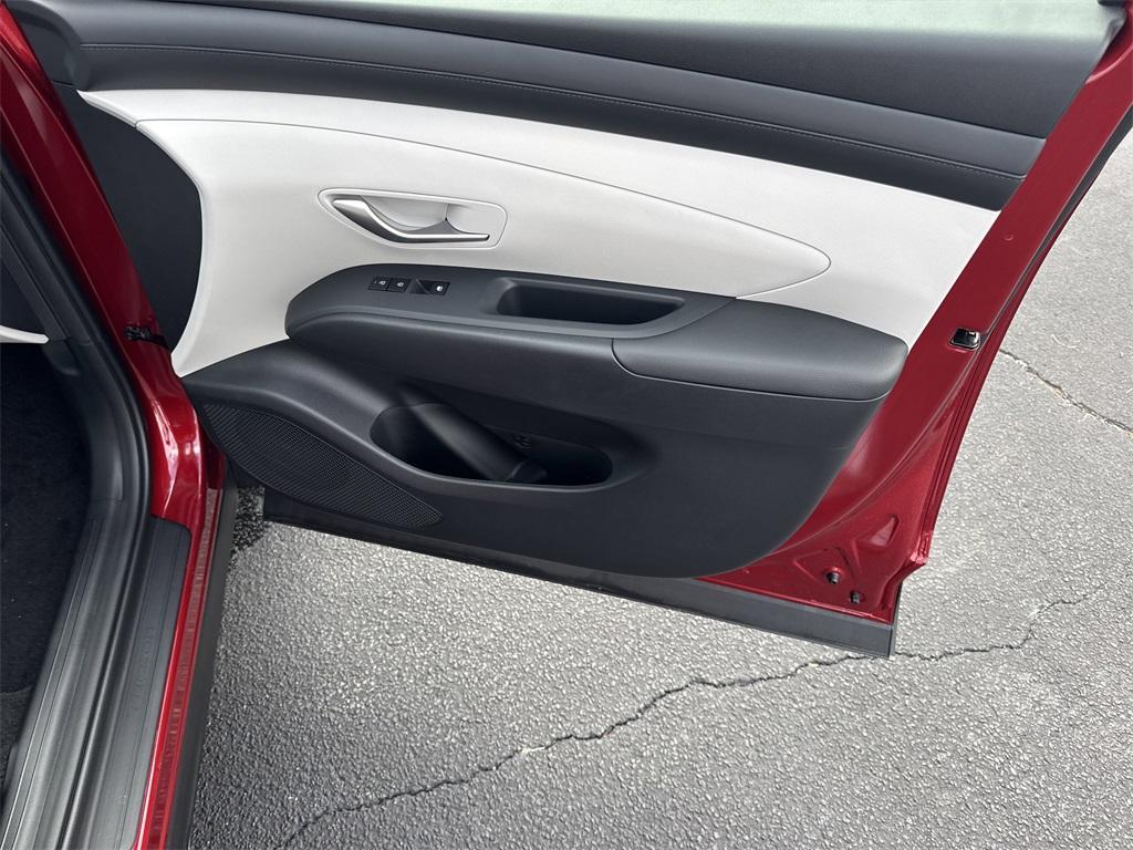 new 2026 Hyundai Tucson car, priced at $35,335