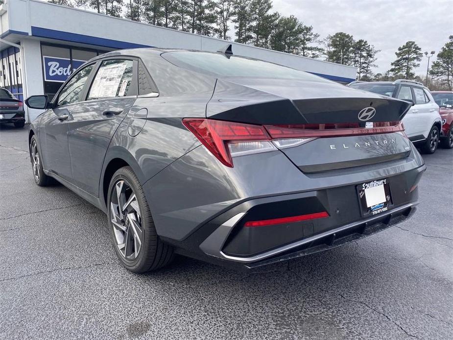 new 2024 Hyundai Elantra HEV car, priced at $27,933