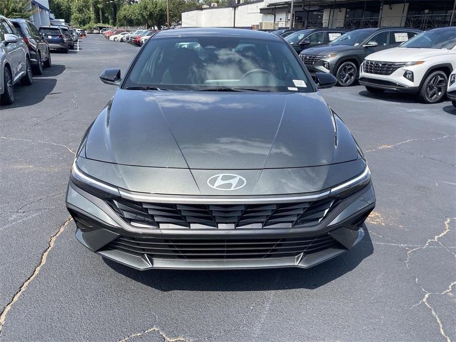 new 2025 Hyundai Elantra car, priced at $24,685