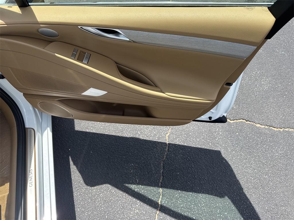 new 2025 Genesis G80 car, priced at $64,265