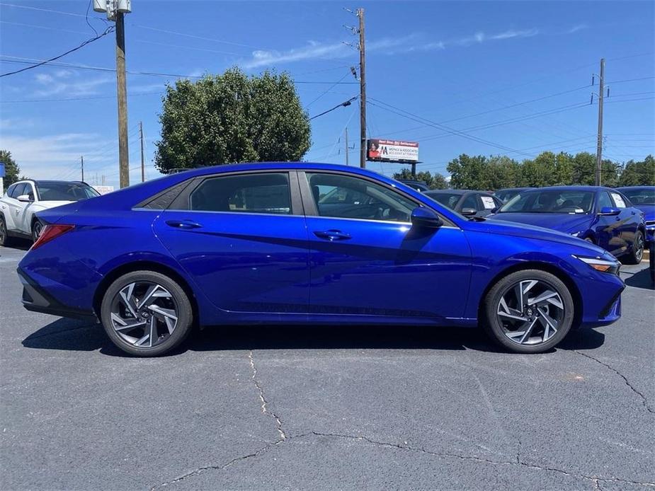 new 2024 Hyundai Elantra car, priced at $24,157