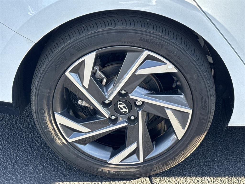 used 2024 Hyundai Elantra car, priced at $19,991