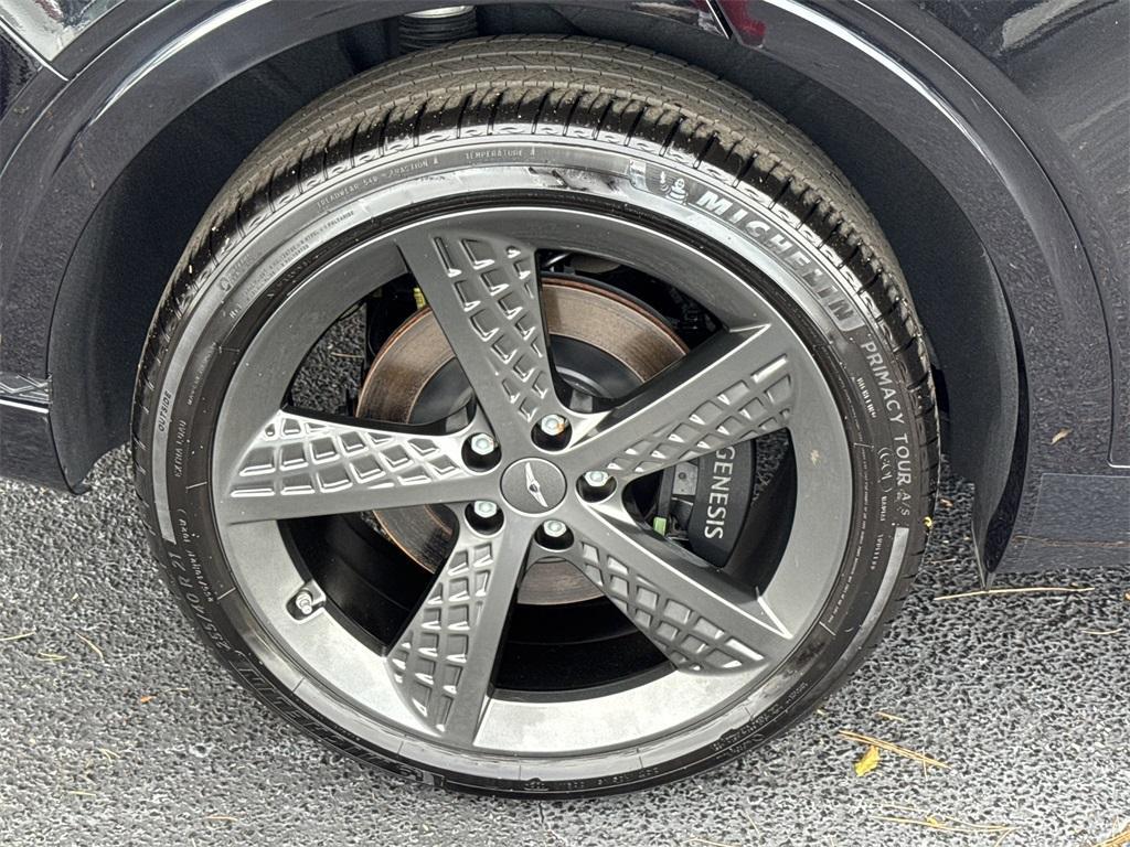 used 2025 Genesis GV70 car, priced at $43,891