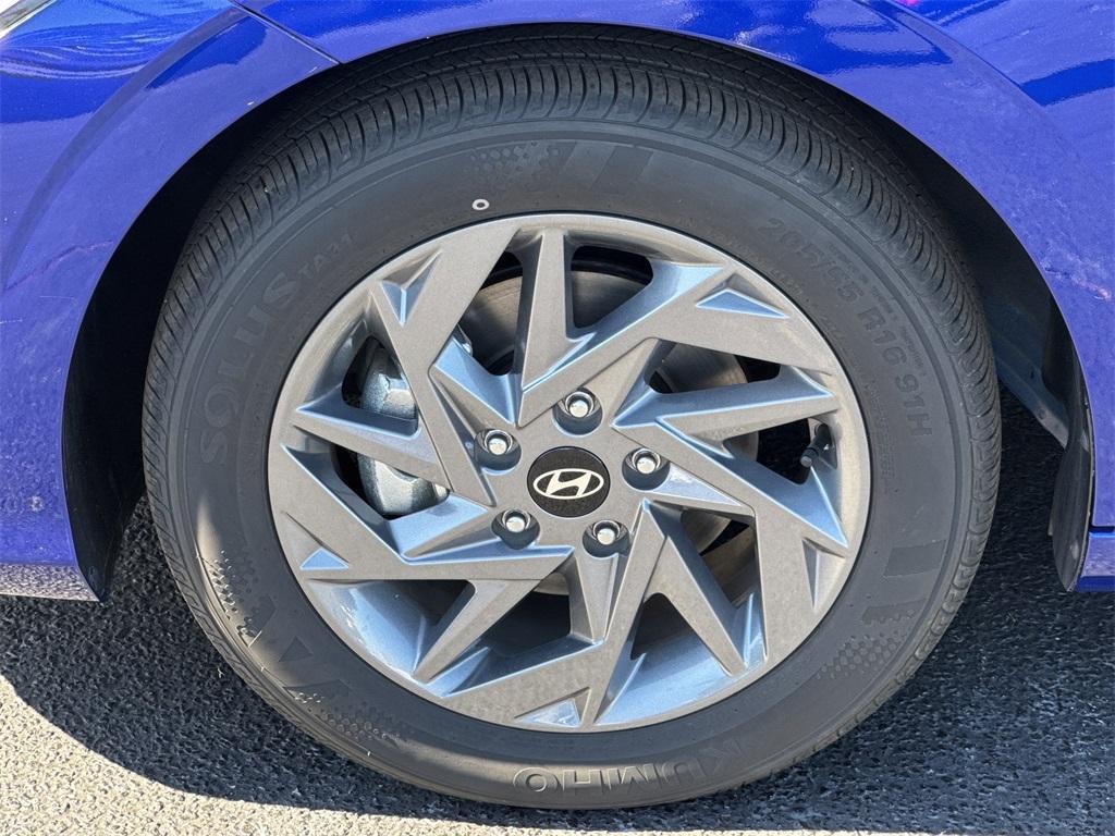 used 2024 Hyundai Elantra car, priced at $20,992