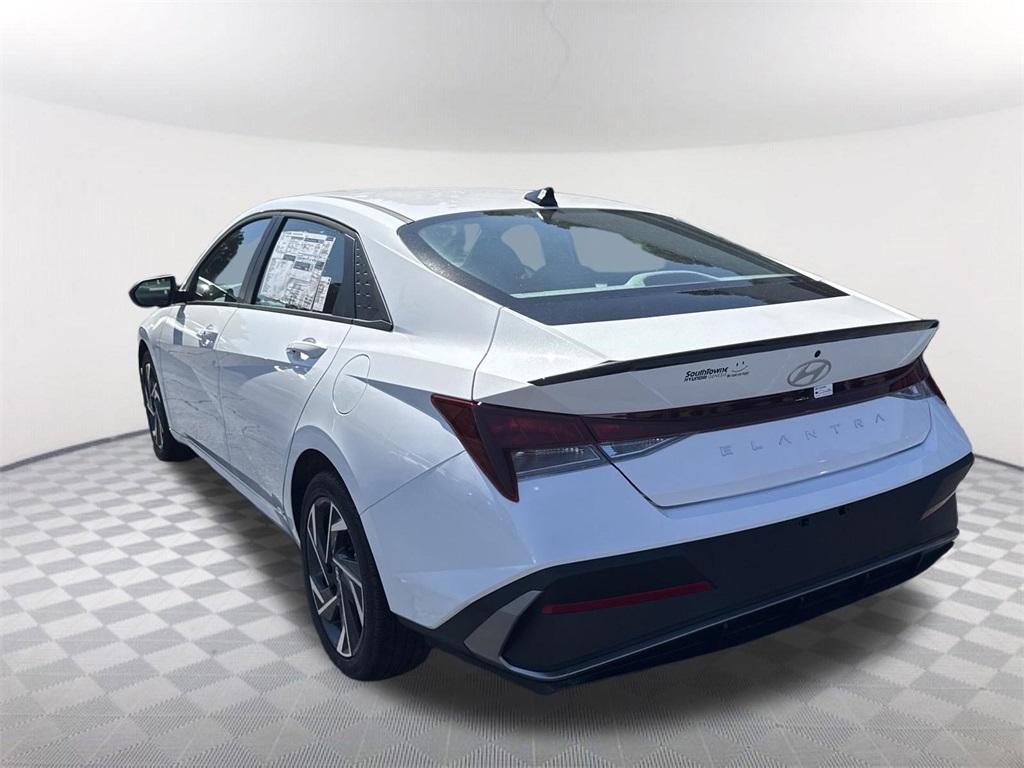 new 2025 Hyundai Elantra car, priced at $23,915