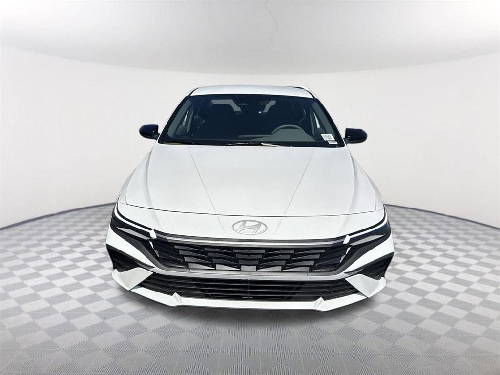 new 2025 Hyundai Elantra car, priced at $23,915