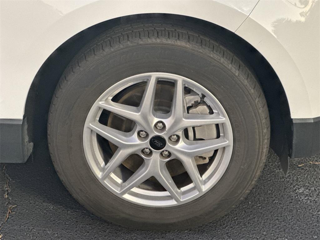 used 2024 Ford Edge car, priced at $20,892