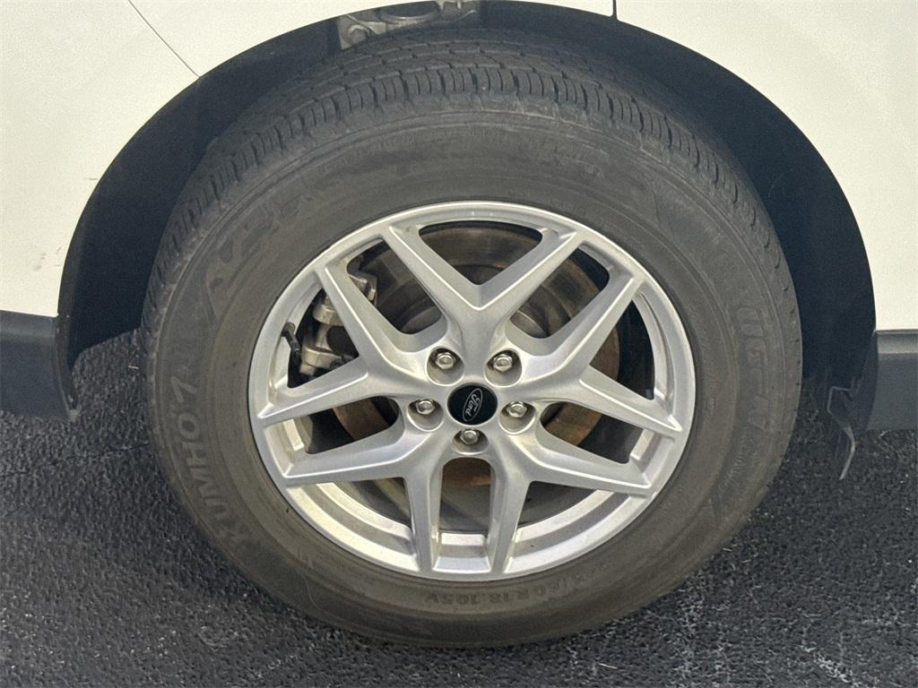 used 2024 Ford Edge car, priced at $20,892