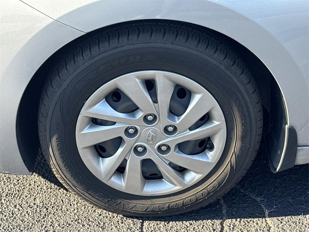 used 2020 Hyundai Elantra car, priced at $11,991