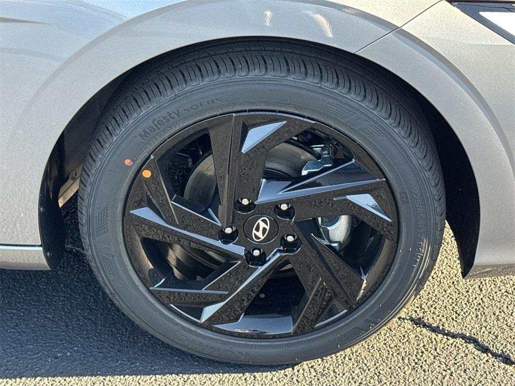 new 2026 Hyundai Elantra car, priced at $25,635