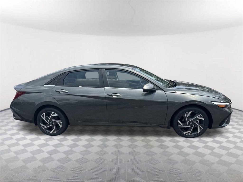 new 2025 Hyundai Elantra car, priced at $25,905